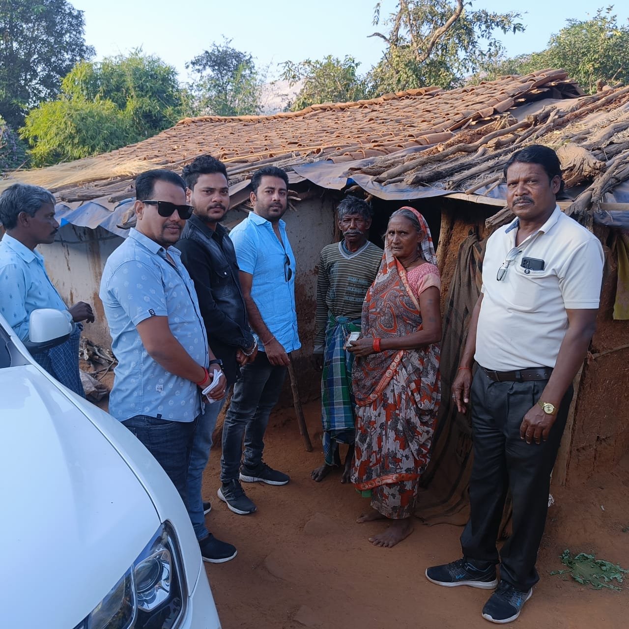 गरीब परिवार की मदद की युवा नेता संजय ने 1 IMG 20221210 WA0031 kshititech