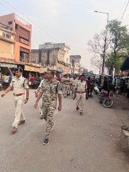 रंगो के त्योहार में पुलिस रही अलर्ट मोड पर, शांति पूर्ण तरीके से मनाया गया रंगोत्सव 1 1678382914357 kshititech