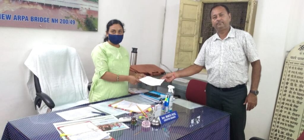 विधायक प्रतिनिधि सुरेश अग्रवाल के प्रयास का दिखने लगा रंग, बोरदा क्रॉसिंग में मार्किंग के साथ दुर्घटनाओं पर अंकुश लगाने के उपाय चालू 2 IMG 20230406 WA0001 kshititech
