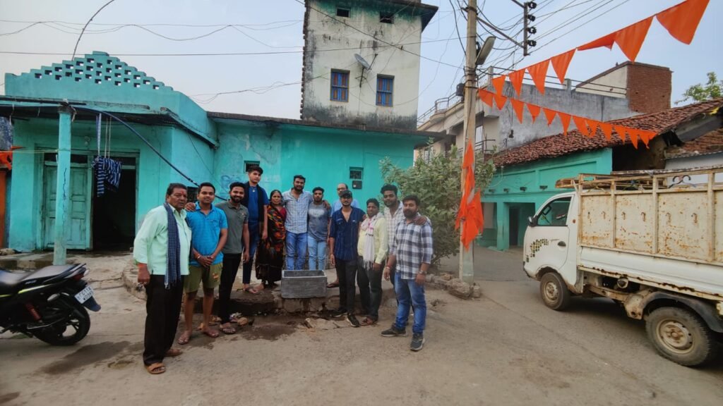 बेजुबानों को पानी के लिए भटकना न पड़े इसलिए गौ सेवा समिति कर रही कोटना की व्यवस्था 2 IMG 20230409 WA0004 1 kshititech