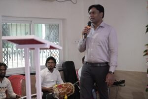 कलाकारों का अद्भुत प्रदर्शन, सक्ती के कलाकारों का जलवा, कहा - कला पैसों की मोहताज नहीं होती, सम्मान मिलना बड़ी बात होती है, एकता पत्रकार संघ के आयोजन को सराहा नगरवासियों ने, कला, मेहनत और प्रतिभा का हुआ सम्मान 6 IMG 20230417 WA0393 1 kshititech