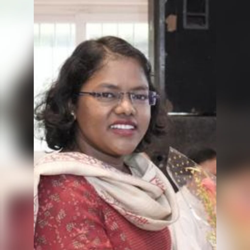 "कोशिश करने वालों की कभी हार नहीं होती" यह बात सही साबित हुई - सुषमा जायसवाल 3 InCollage 20230511 104400584 kshititech