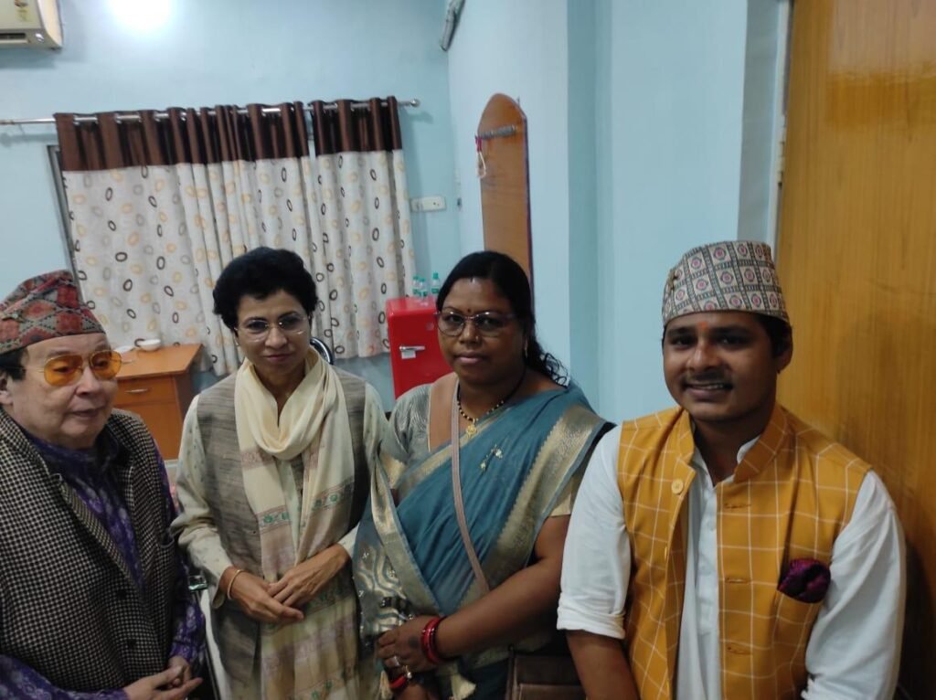 कांग्रेस से टिकट के लिए महल की दावेदारी, इस विधानसभा चुनाव लिए एक्टिव मोड में आया महल, इस जोड़ी की चर्चा जोरों पर 2 IMG 20230823 WA0013 kshititech