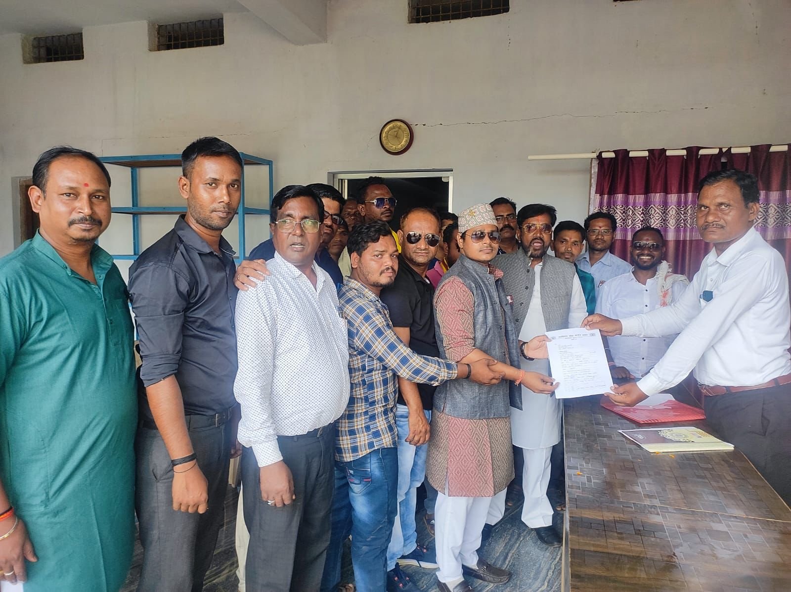 कांग्रेस से टिकट के लिए महल की दावेदारी, इस विधानसभा चुनाव लिए एक्टिव मोड में आया महल, इस जोड़ी की चर्चा जोरों पर 1 IMG 20230823 WA0015 kshititech