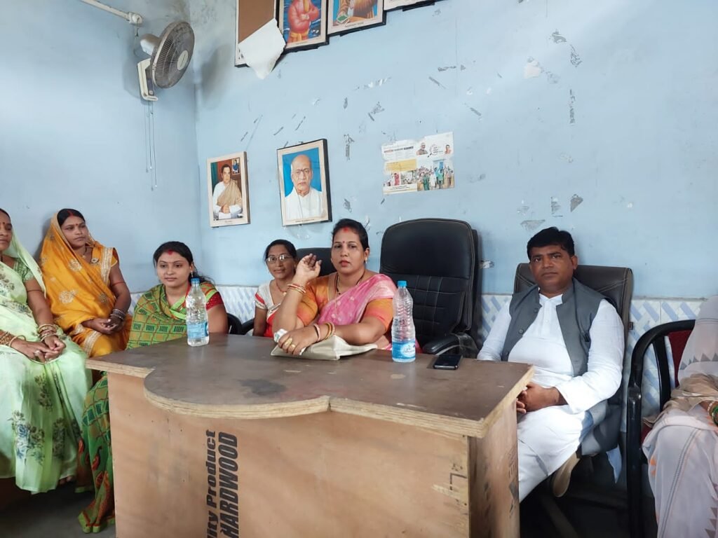 सक्ती विधानसभा: प्रबल दावेदारो की रेस में शामिल, क्या उमा को मिलेगा कमल खिलाने का मौक़ा? भाजपा से राठौर समाज का हो सकती हैं प्रमुख चेहरा 2 IMG 20230829 WA0011 kshititech