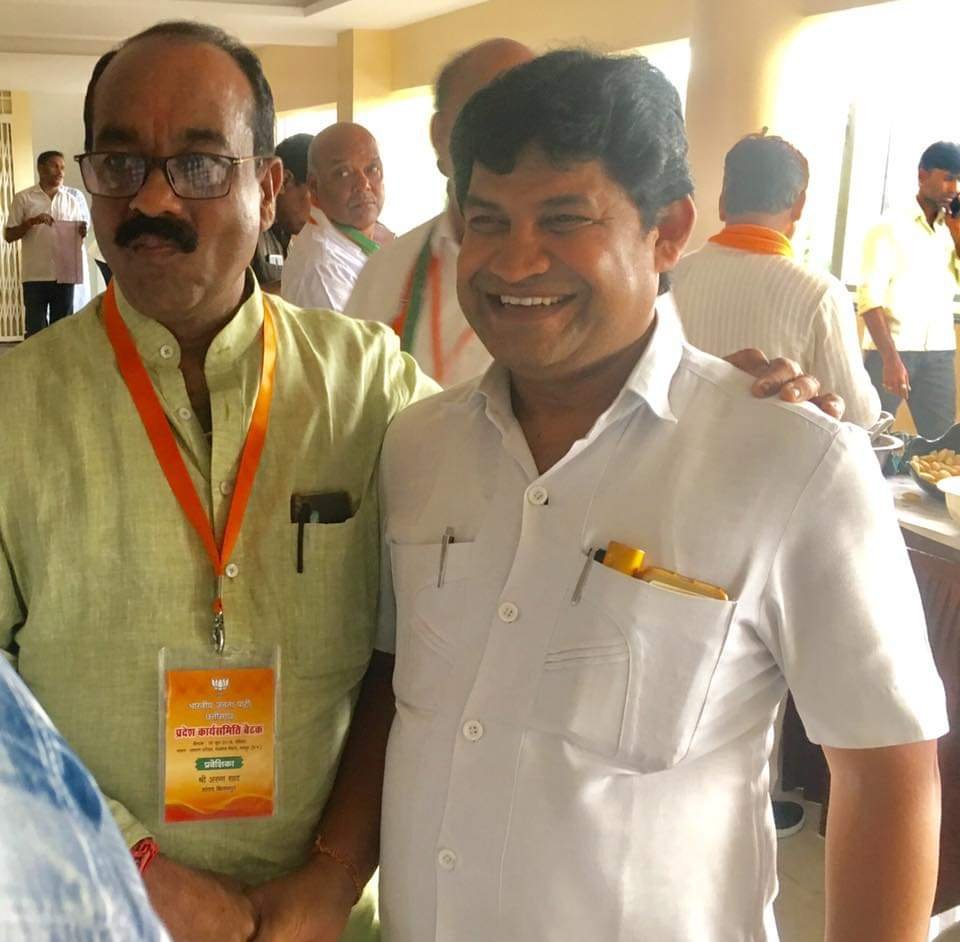 सक्ती विधानसभा : डॉ.खिलावन की छवि ने आलाकमान को किया टिकट देने को मजबूर, संगठन, समाज और जनता के बीच पैठ ने किया आकर्षित, अब कमल खिलाने की जिम्मेदारी है डॉक्टर साहब के कंधे पर. देखिए क्या कहता है समीकरण ? 2 FB IMG 1696918134574 kshititech