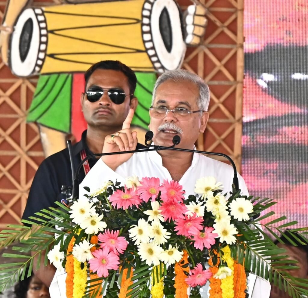 पीएससी घोटाले के आरोप पर सक्ती जिले से मुख्यमंत्री भूपेश बघेल का बड़ा बयान, कहा - जो भी आरोपी होगा उसे बख्शा नहीं जाएगा 4 IMG 20231003 WA0006 kshititech