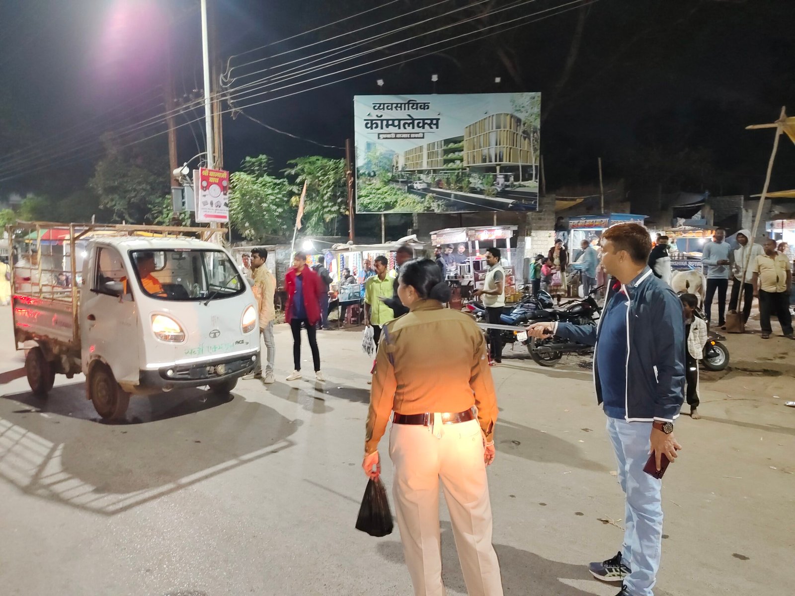बिना नंबर प्लेट के मिले तो होगी जबरदस्त कार्रवाई, सक्ती सिटी कोतवाल विवेक शर्मा उतरे सड़क पर 1 IMG 20231128 184425 scaled kshititech