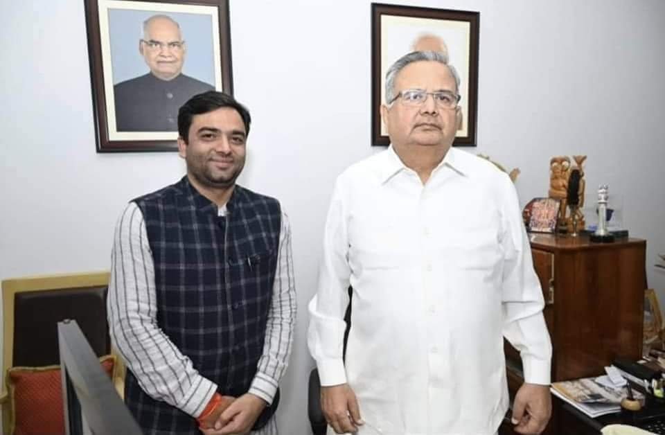 सक्ती जिले के भाजपा जिला महामंत्री के खिलाफ कार्रवाई, गगन जयपुरिया हटाए गए 3 FB IMG 1701440259605 kshititech