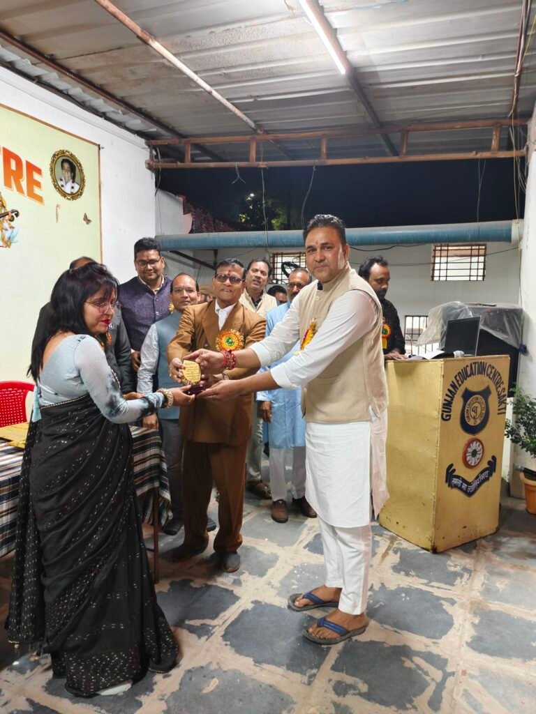 साहित्य और संगीत के संगम के साथ हुआ भारत की सीमा में सेवा देने वाले सक्ती क्षेत्र के वीर सपूतों का सम्मान 5 img 20240128 1844108881375463886522499 kshititech