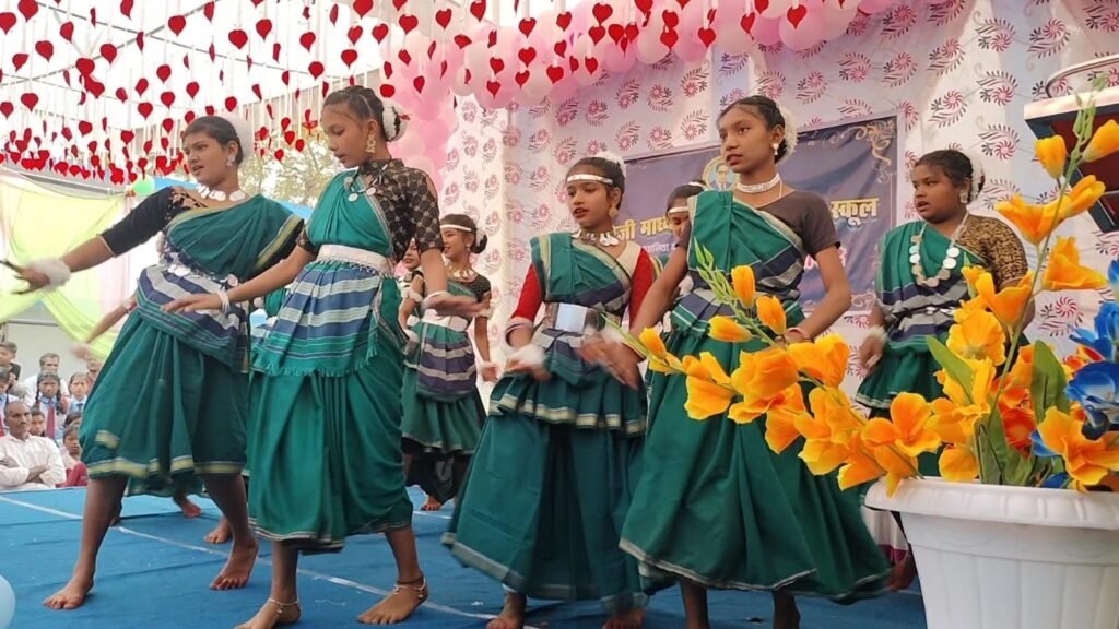 अंबेडकर स्कूल में रंगारंग वार्षिकोत्सव समारोह संपन्न, अतिथियों ने कहा अंबेडकर स्कूल अब नई ऊंचाइयों को कर रहा हासिल 4 img 20240201 wa00416508510406160655874 kshititech