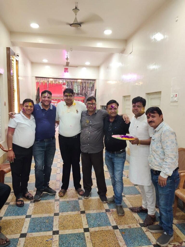 होली मिलन समारोह में जमकर उड़ा अबीर-गुलाल, सक्ती के मारवाड़ी युवा मंच के आयोजन में आपसी भाईचारा और प्रेम का संदेश 2 b49ee92085b74a29811145668684d626250048452694583134 kshititech