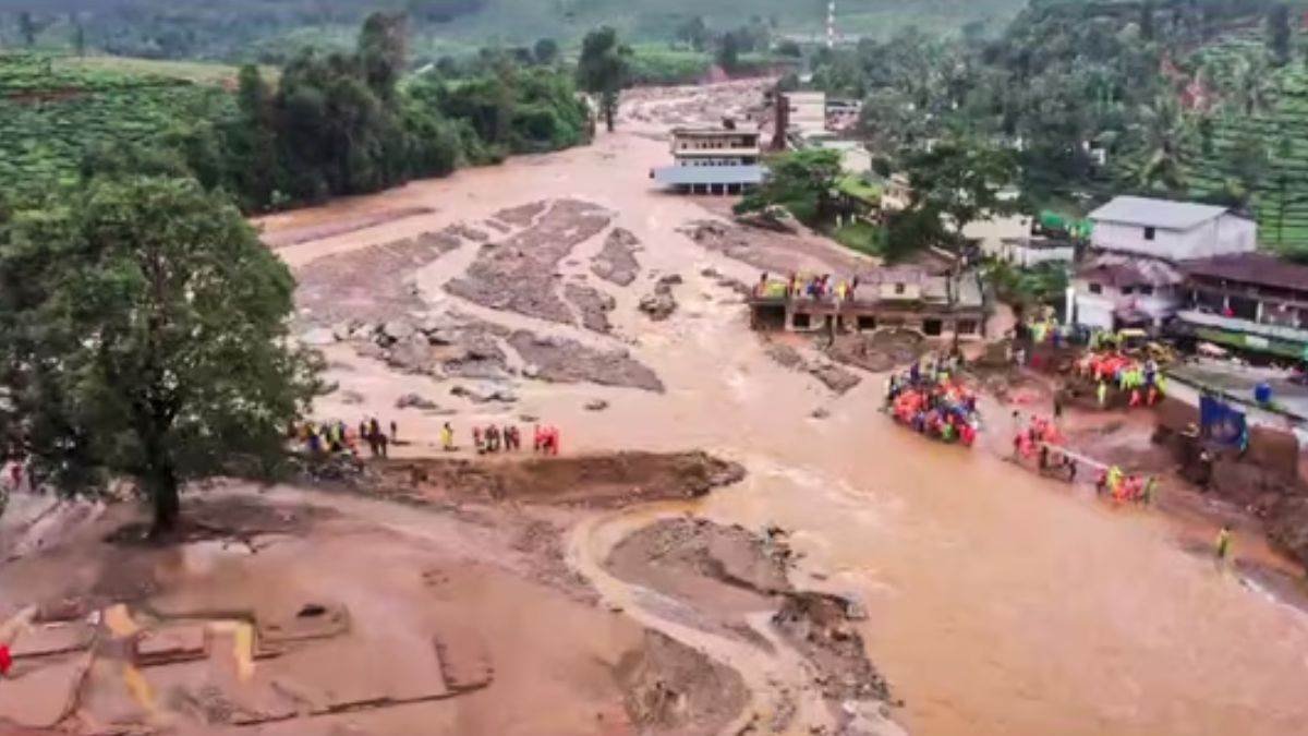 LIVE वायनाड भूस्खलन अपडेट: अब तक 143 की मौत, 3000 को बचाया… आज केरल में भारी बारिश का अलर्ट, स्कूल-कॉलेज बंद 1 31 07 2024 wayanad landslides updates kshititech