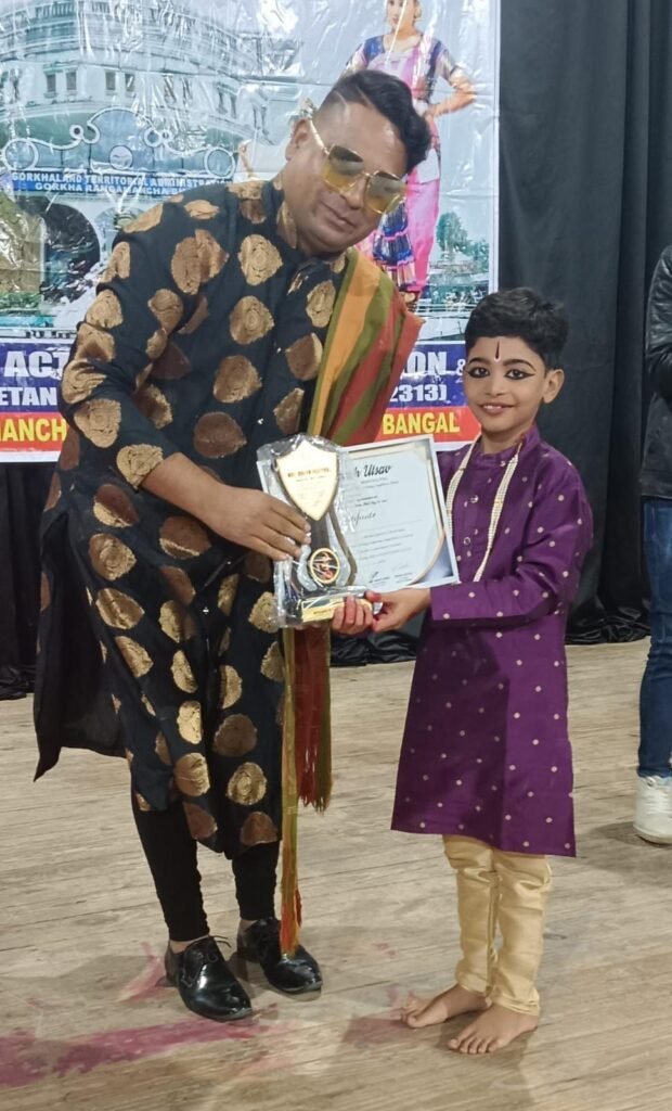 भारत भरतनाट्यम प्रतियोगिता दार्जिलिंग में जिंदल वर्ल्ड स्कूल की प्रिशा प्रथम, स्वास्तिक द्वितीय 3 img 20240728 wa01419007366099865026467 kshititech