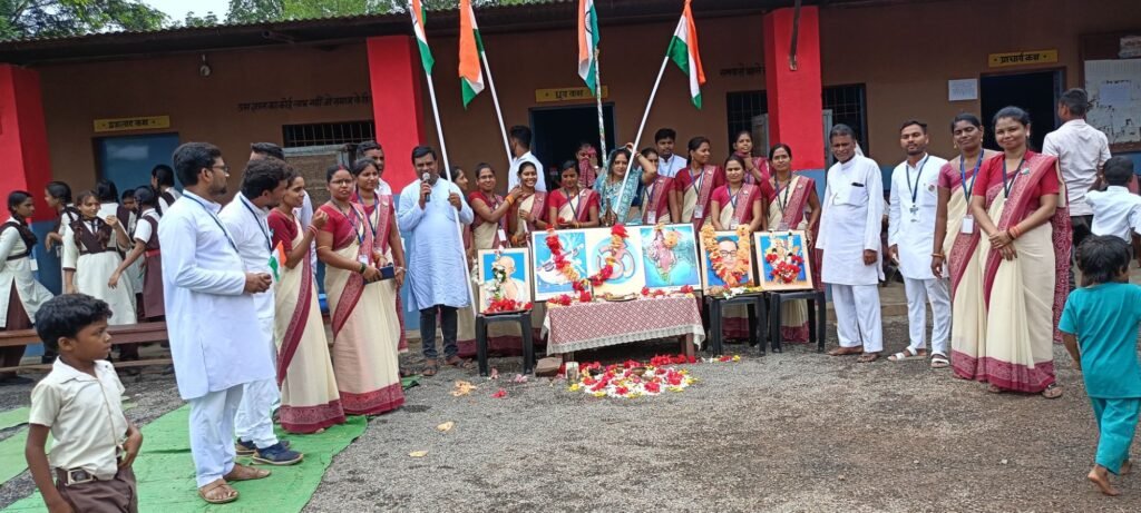 सरस्वती शिशु मंदिर हाई स्कूल भाटा में शान से लहराया तिरंगा, देशभक्ति भावना से परिपूर्ण ढंग से मनाया गया स्वतंत्रता दिवस 2 img 20240816 wa0175893654566800007231 kshititech