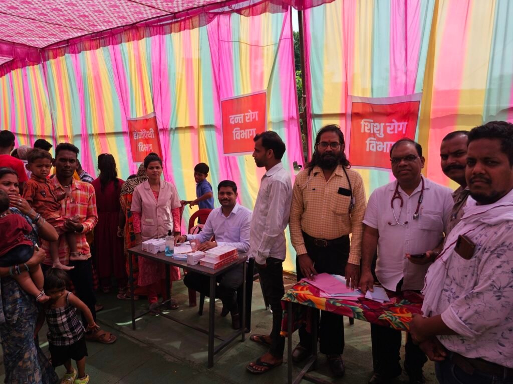 विशाल स्वास्थ्य शिविर जुड़गा में ग्रामीणों ने कराई जांच, टिकेश्वर गबेल ने कहा: जनहितैषी शिविर से ग्रामीणों को मिलता है लाभ, प्रेम पटेल ने बताया सराहनीय कार्य, कुलदीप जायसवाल ने जताया आभार 2 20240928 1337046448566668846740144 kshititech