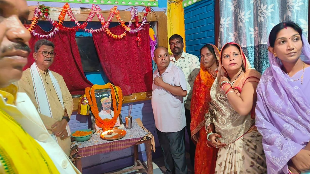 स्व. हरपाल सिंह को श्रद्धांजलि देने पहुंचे नेता प्रतिपक्ष डॉ महंत 1 IMG 20240909 WA0429 kshititech