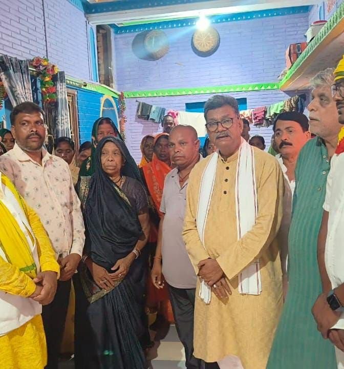 स्व. हरपाल सिंह को श्रद्धांजलि देने पहुंचे नेता प्रतिपक्ष डॉ महंत 2 img 20240909 wa04324848736519422626536 kshititech