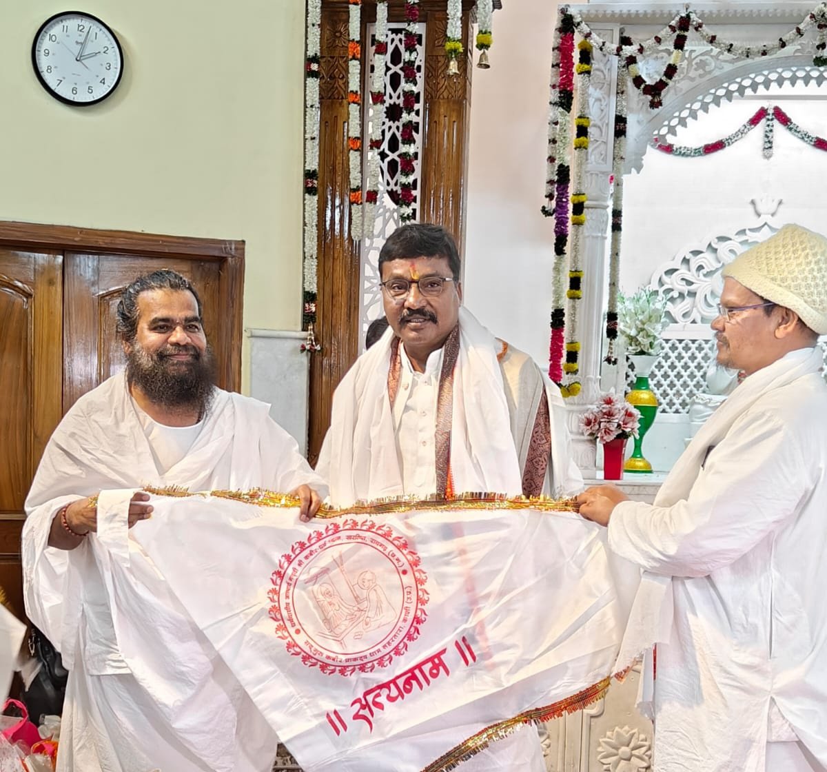 समाज को मिलकर देंगे नई दिशा, मिलकर करेंगे काम 1 IMG 20241206 WA0035 2 kshititech
