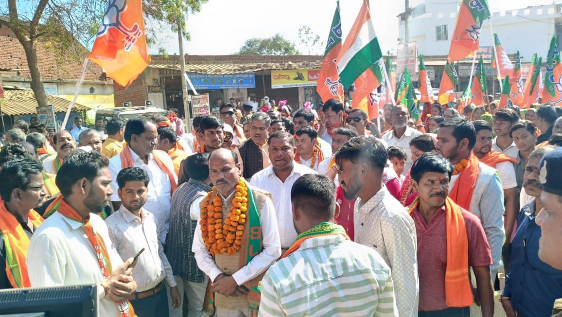 सोनसाय देवांगन ने भव्य रैली के साथ जैजैपुर नगर पंचायत अध्यक्ष पद के लिए दाखिल किया नामांकन 1 IMG 20250128 WA0495 kshititech