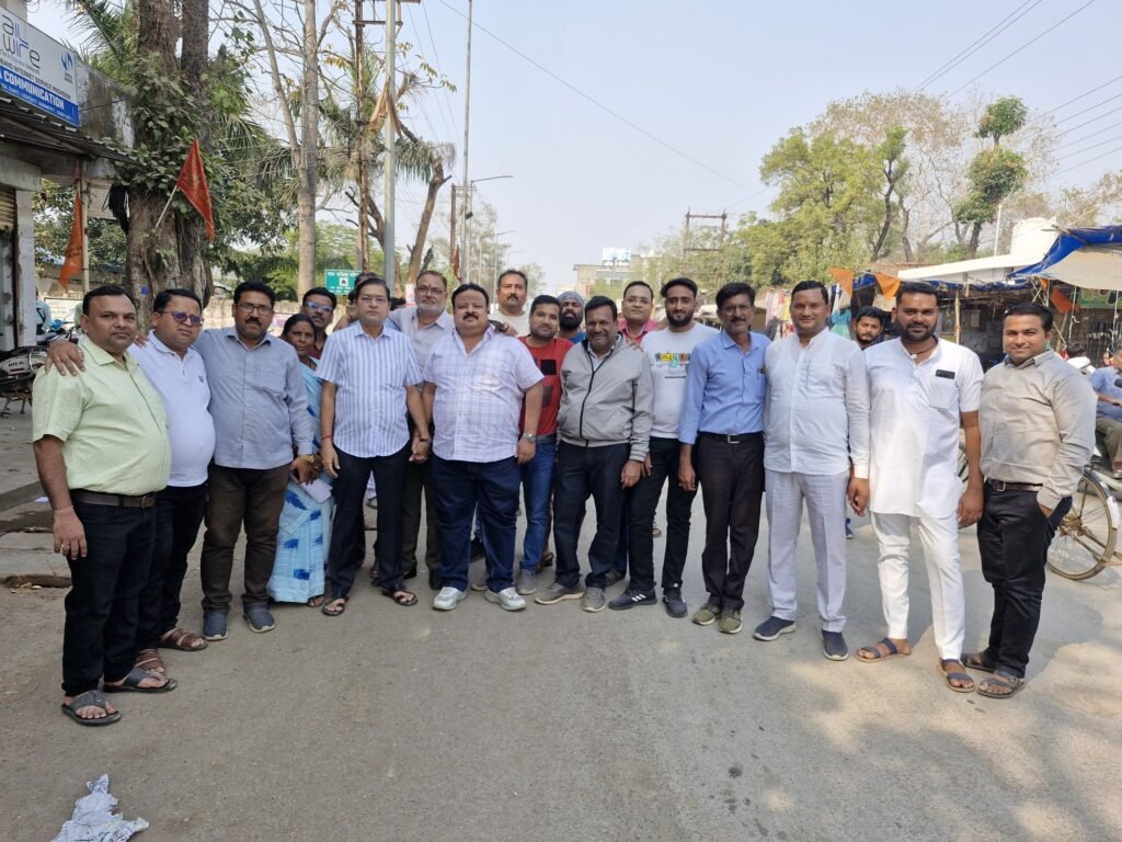 Sakti Municipal Election : श्याम सुंदर अग्रवाल का दंभ, समर्थकों की फौज के साथ जोर शोर से पहुंचे नामांकन भरने, कहा- सक्ती नगर को बड़े शहरों की तर्ज पर संवारना, स्वच्छ एवं सुंदर नगर की पहचान दिलवाना है 2 img 20250124 wa03813972257892630403413 kshititech
