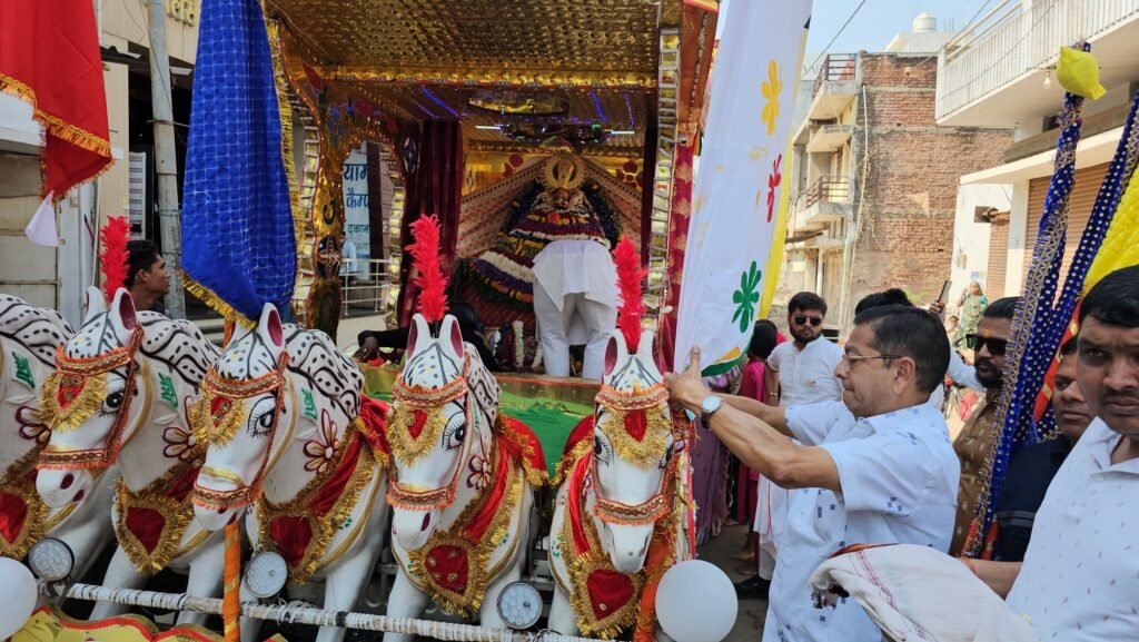 नगर से भटली धाम के लिए निकली यात्रा, "जय श्री श्याम" के शक्तिशाली नारे से गूंज उठा नगर 2 20250210 1131588563237769979025451 kshititech