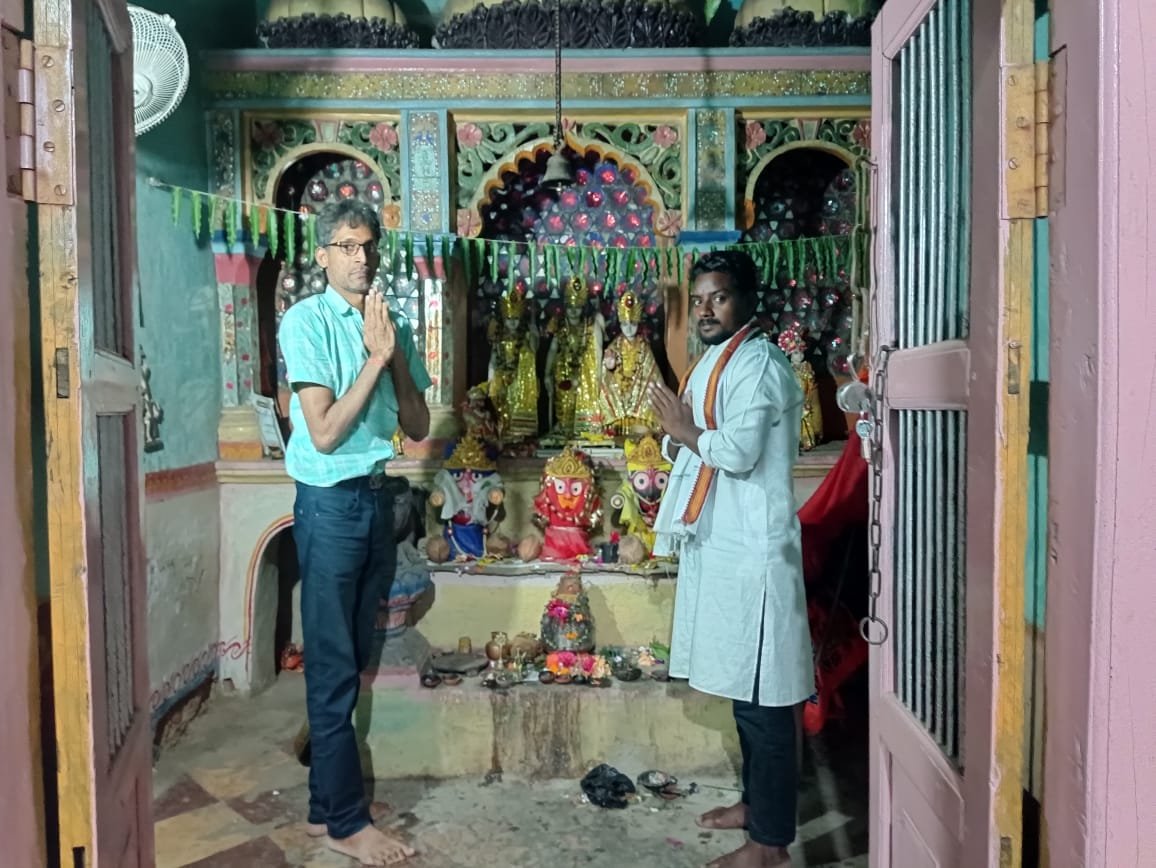 रामनवमी के अवसर पर राम भक्तों द्वारा किया गया पूजा अर्चना 1 IMG 20250407 WA0490 kshititech