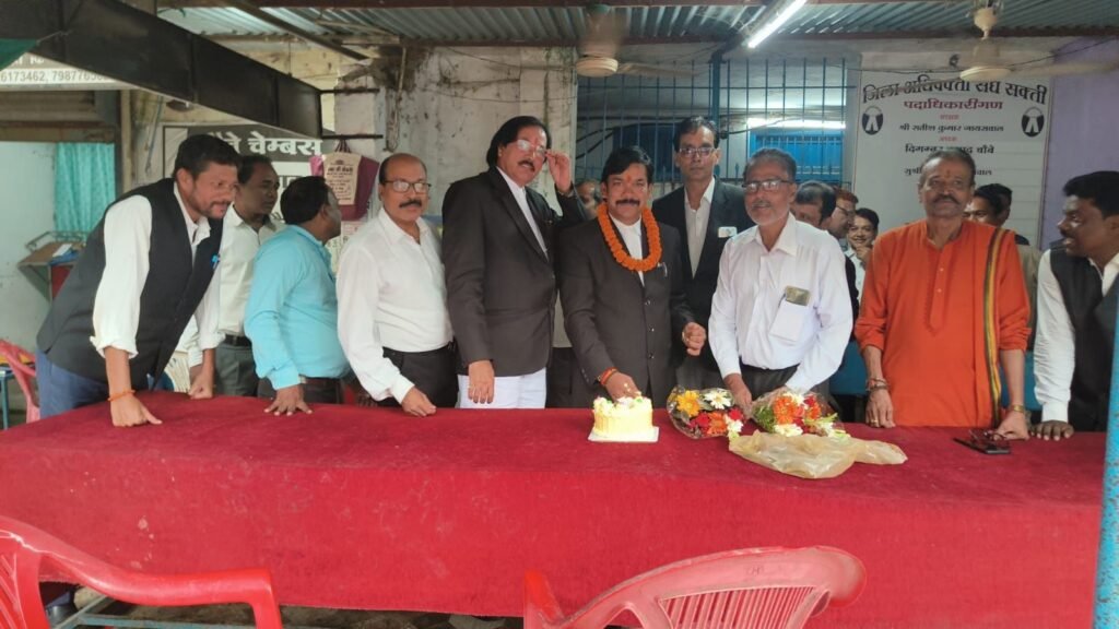 विधायक प्रतिनिधि अधिवक्ता रथ राम पटेल का जन्मदिन मनाया गया, अधिवक्ताओं ने दी शुभकामनाएं 8 img 20250628 wa00312787105738040757318 kshititech