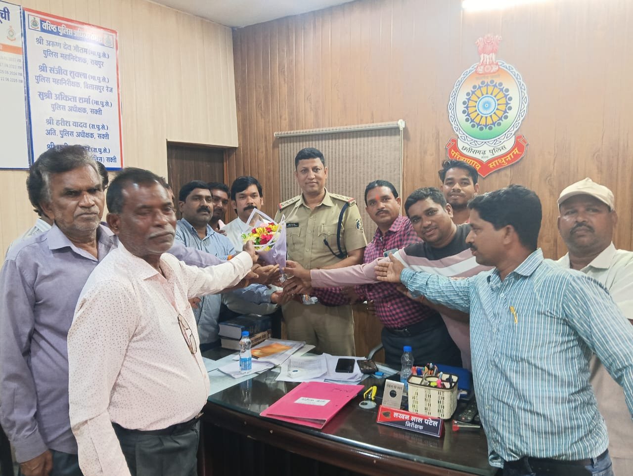 लखन पटेल सक्ती के नए टी आई, हरदिहा पटेल समाज ने किया स्वागत 1 IMG 20250717 WA0044 kshititech