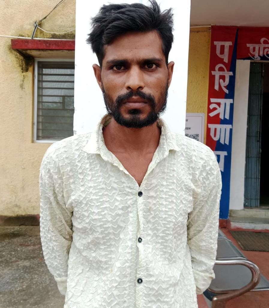 पत्नी से शराब के लिए पैसे की मांग कर मारपीट करने वाला पति गिरफ्तार, भेजा गया जेल 1 IMG 20250724 WA0005 kshititech