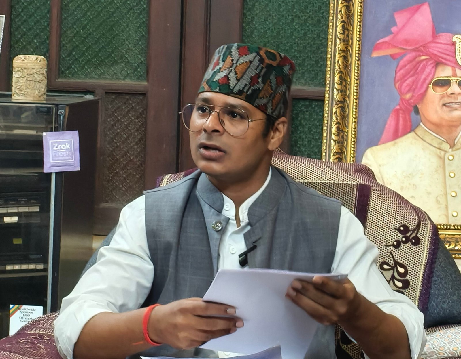 राजमहल विवाद: धर्मेन्द्र सिंह ने गीता राणा सिंह की नागरिकता पर उठाए सवाल, कहा- वे नेपाली हैं, फिर भी बनवाएं हैं फर्जी दस्तावेज 1 IMG 20250722 174948 2 scaled kshititech