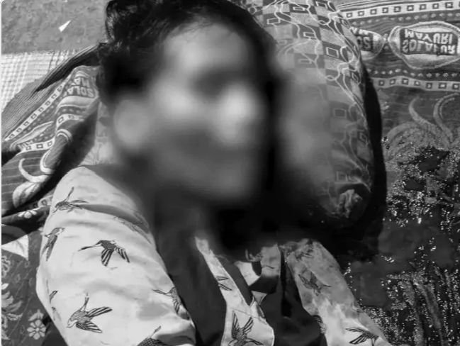 मेरी नहीं तो किसी की नहीं” – 15 साल की किशोरी की कुल्हाड़ी से हत्या, 28 दिन बाद हत्यारा गिरफ्तार 2 screenshot 2025 09 03 15 15 21 098669864097513810795 kshititech